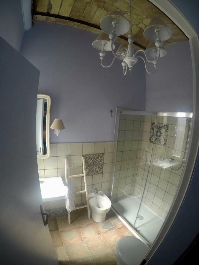 ホテル Le Stanze Del Borgo ネットゥーノ エクステリア 写真